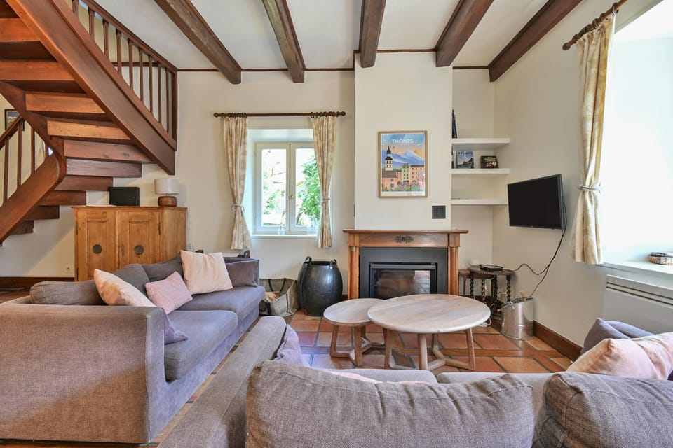 Property building, Living room