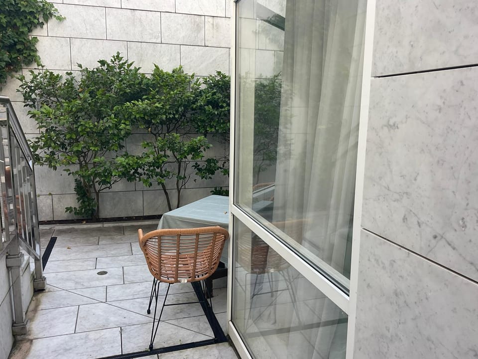 Patio, Balcony/Terrace