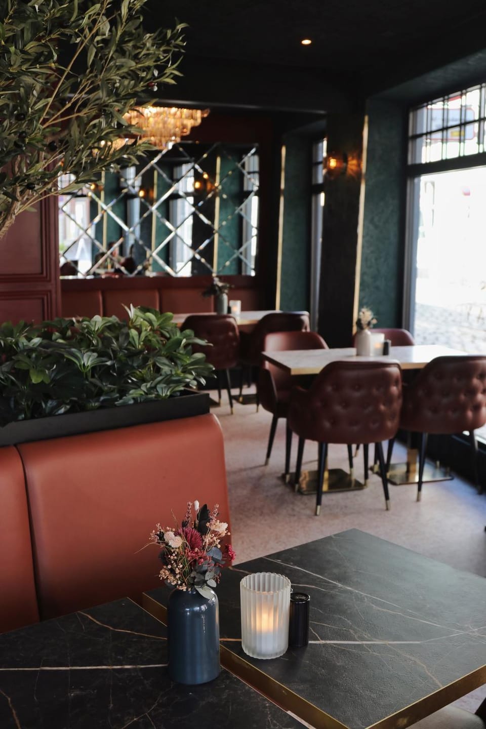 Restaurant/places to eat