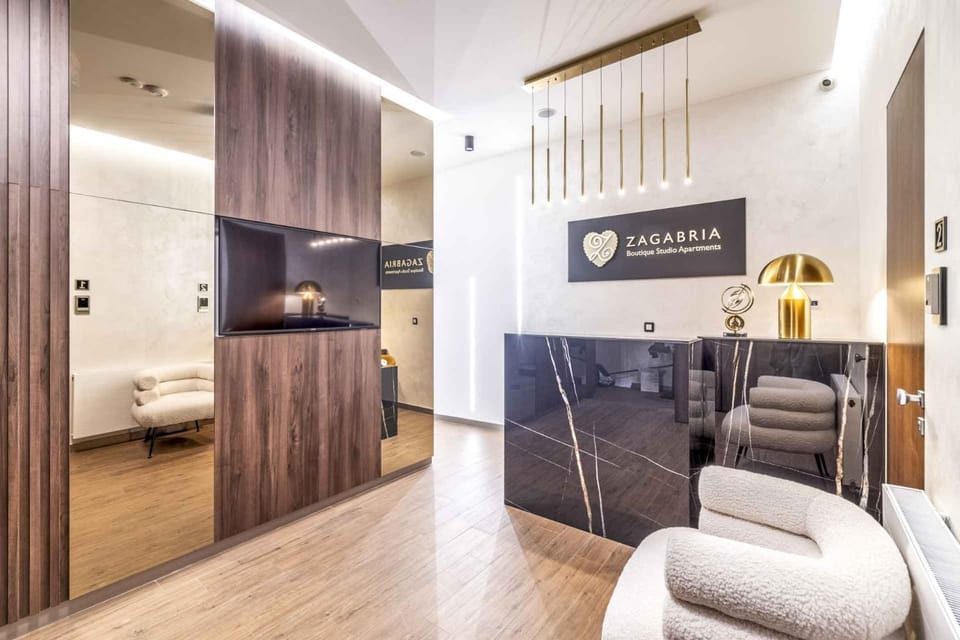 Property building, Seating area