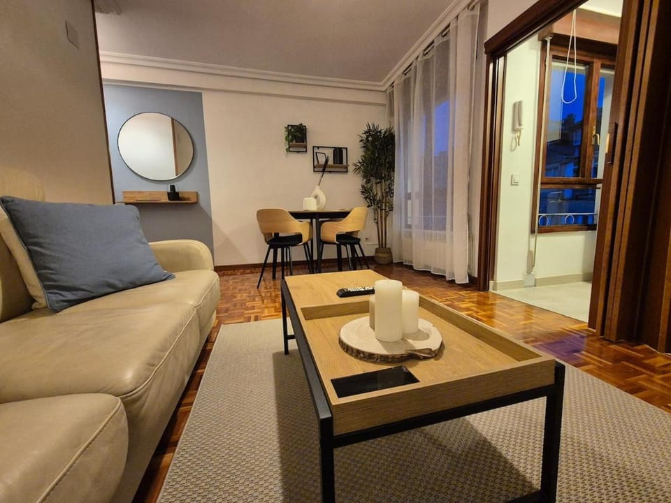 655A El Rincon del Riego by R2R Consulting Apartment in Oviedo