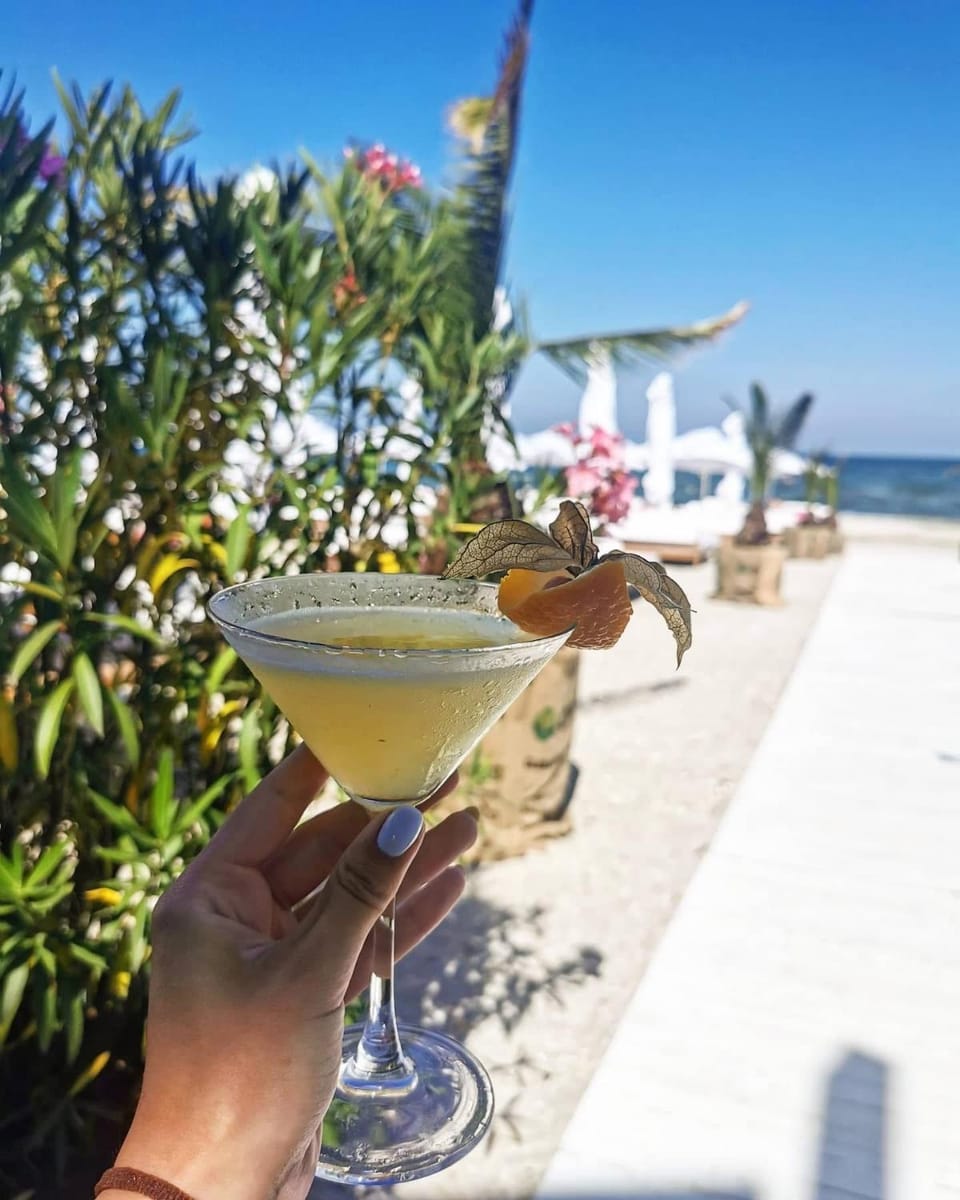 Day, Lounge or bar, Beach, Drinks
