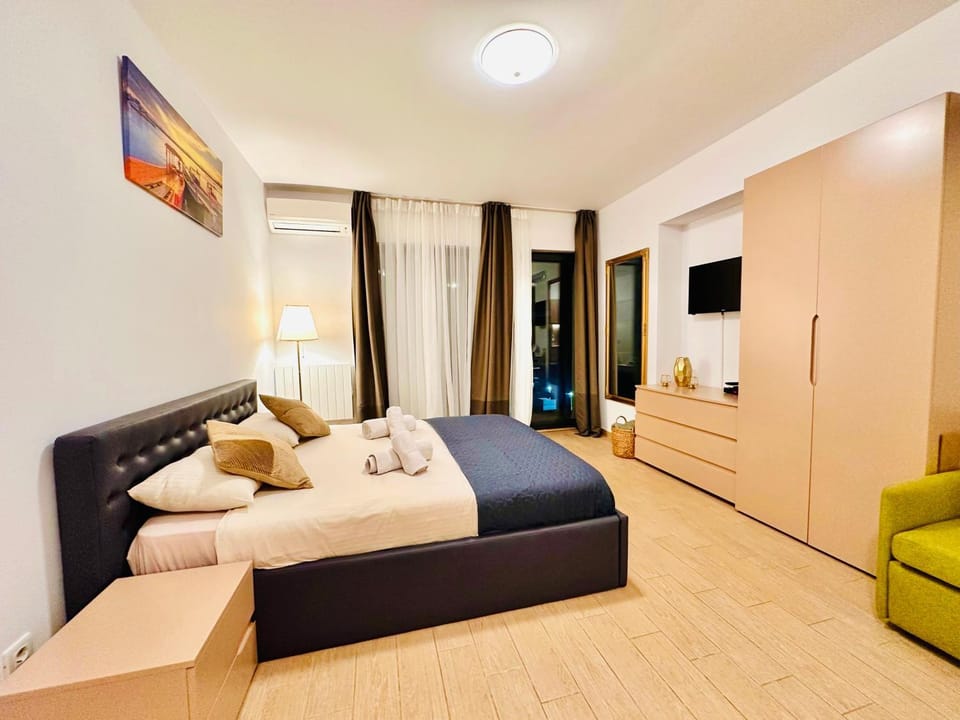Bed, Photo of the whole room