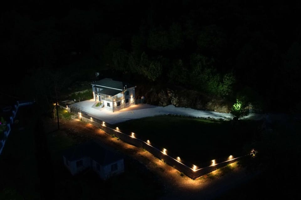Ονειρόπετρα 1 Apartment in Peloponnese, Western Greece and the Ionian