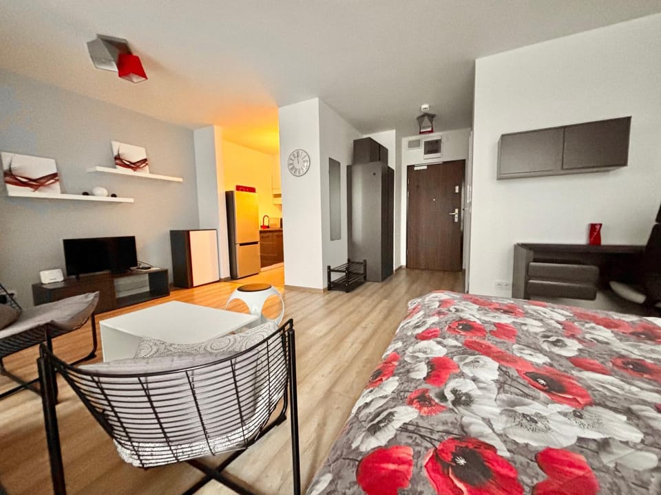 EASY RENT Apartments - Paganiniego 21, 24h Check-in Apartment in Masovian Voivodeship