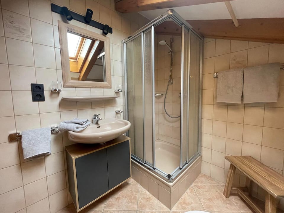 Shower, Bathroom