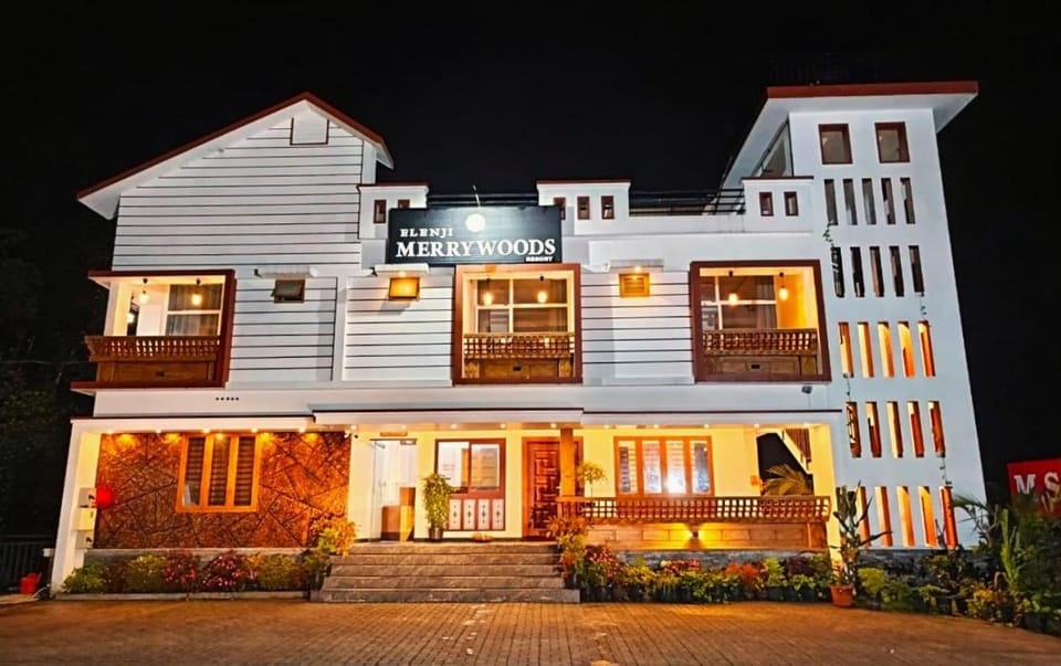 Elenji Merry Woods Resort, Munnar, ##SWIMMING POOL## Resort in Kerala