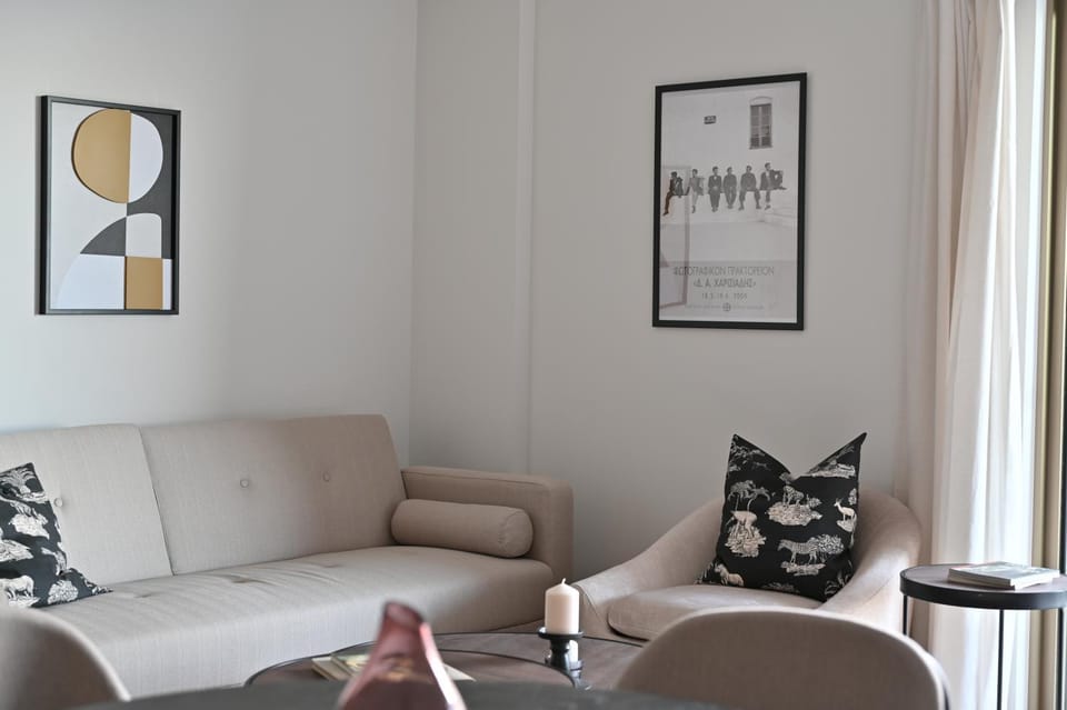 Luxury Sanctuary- Amazing Sea View - Beach Access Apartment in Piraeus Regional Unit, Greece