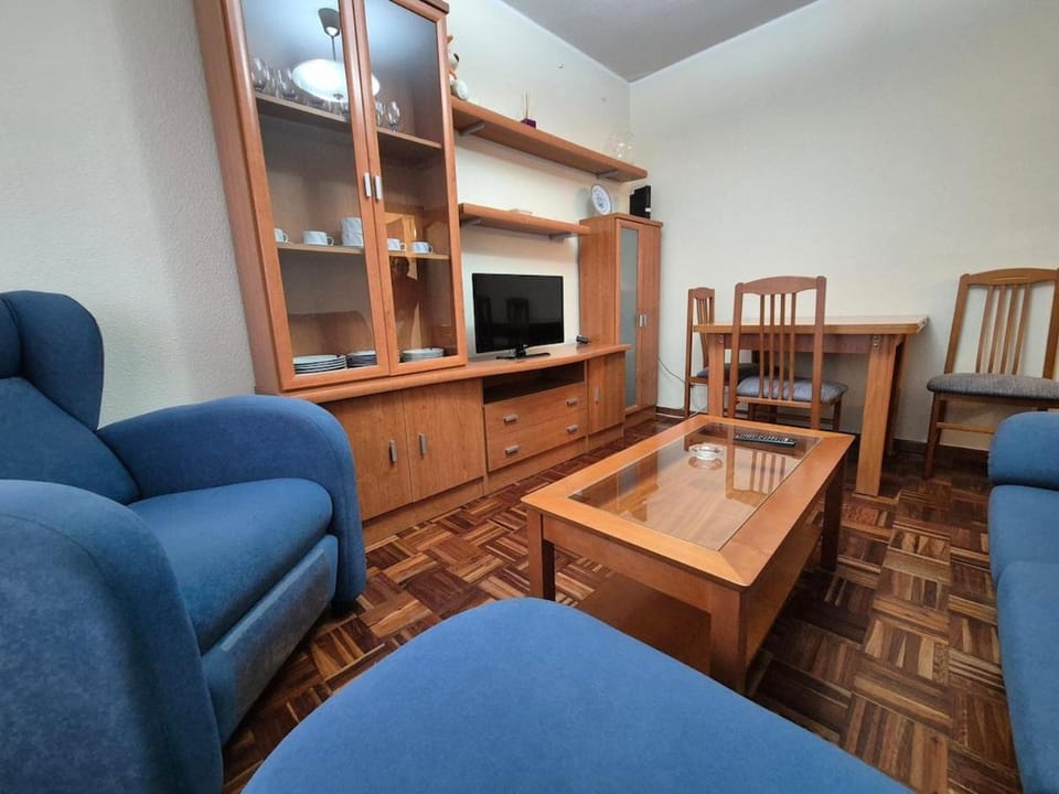 Apartamento Bedriñana 209A by R2R Consulting Apartment in Villaviciosa