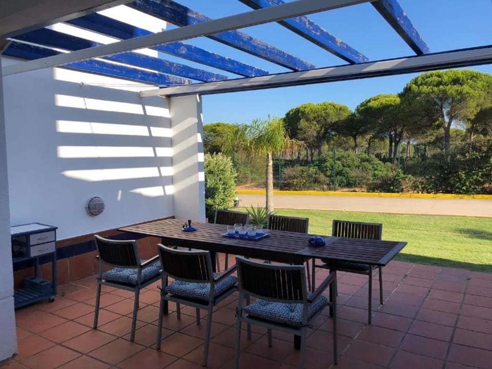 Off site, Balcony/Terrace