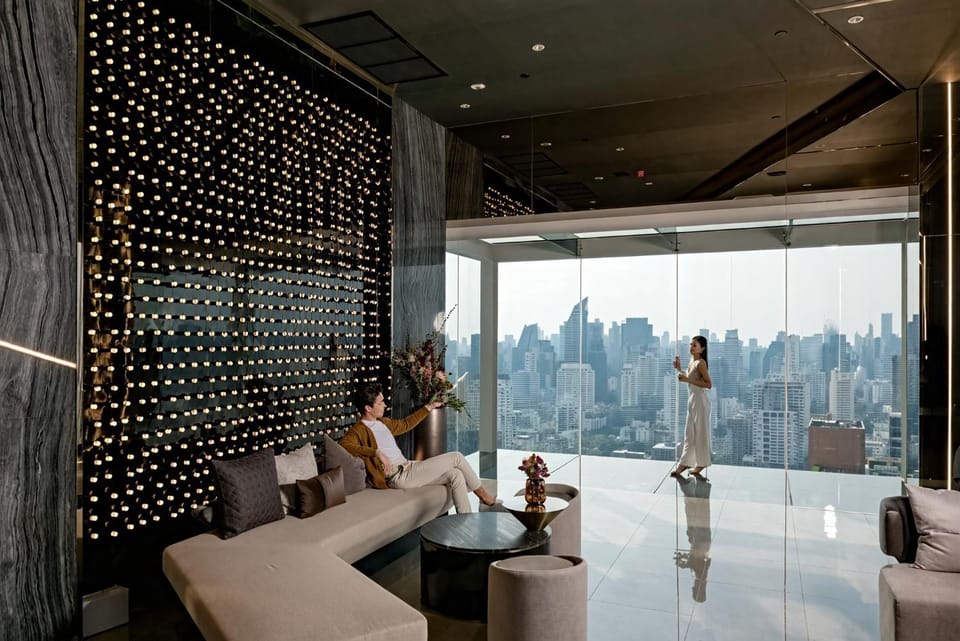 Lounge or bar