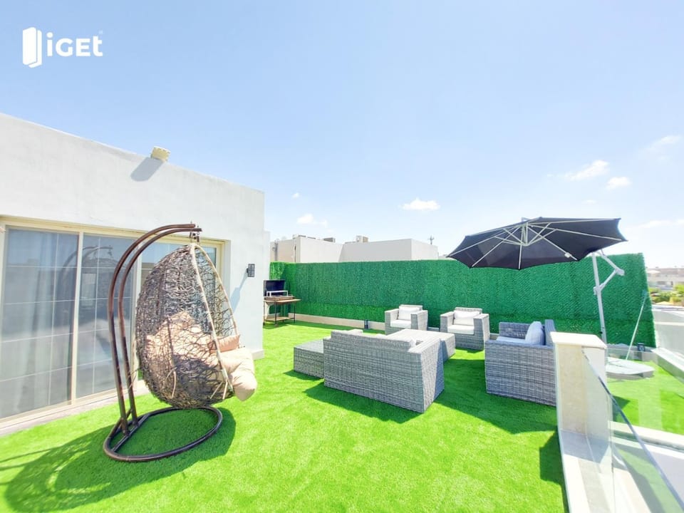 upper chalet with roof in hacienda bay جنيور شاليه فى هاسيندا باى بروف exh5 Chalet in Egypt