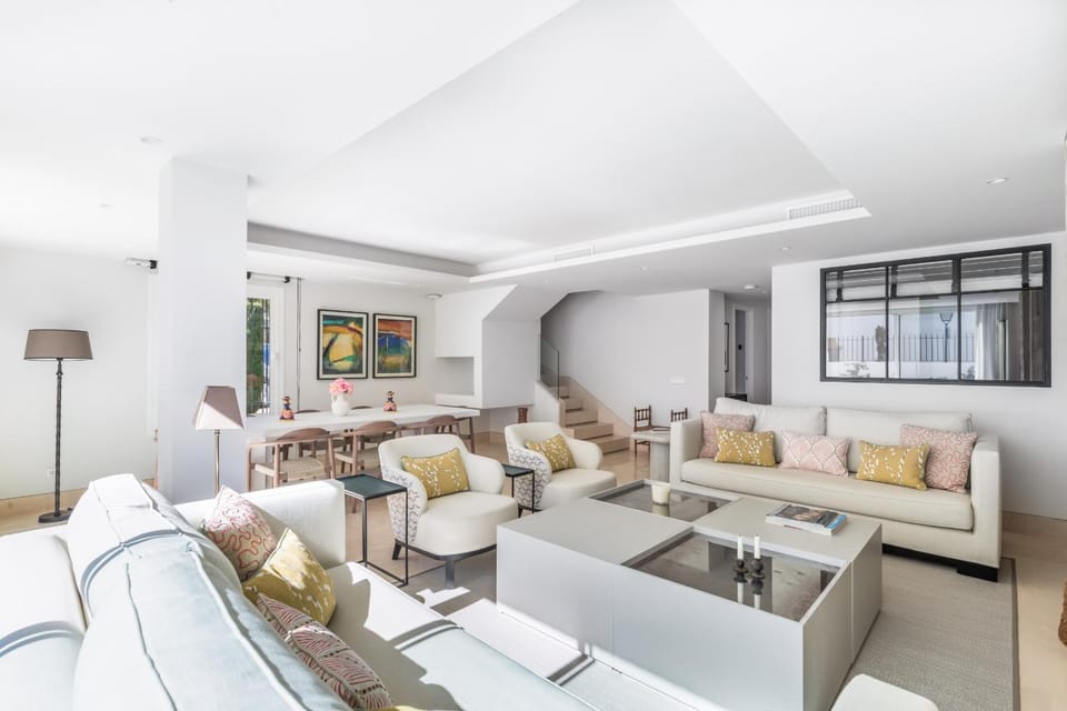 Casa Petit Palais - Marbellamar by Finest Rentals House in Marbella