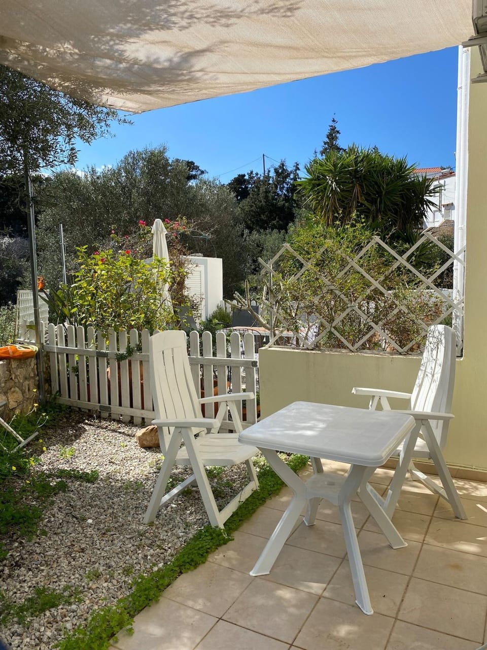 Patio, Garden, sunbed