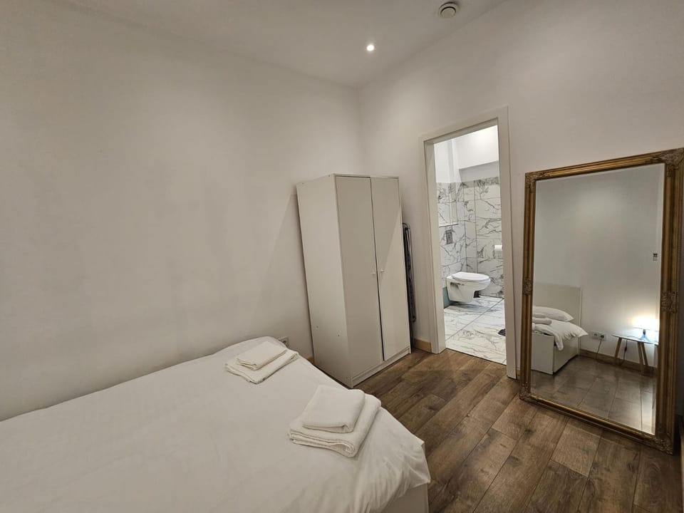 Ultra-Central Cozy Flat, Steps from Everything Apartment in Cluj-Napoca