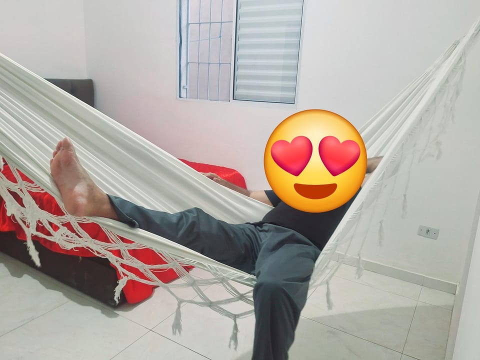 Apartamento na praia 2 qt com quintal e churrasqueira Apartment in Itanhaém