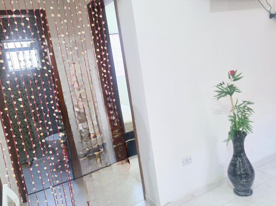 Apartamento na praia 2 qt com quintal e churrasqueira Apartment in Itanhaém