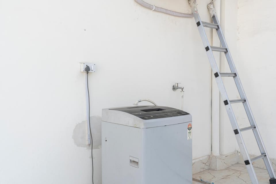 Balcony/Terrace, washing machine