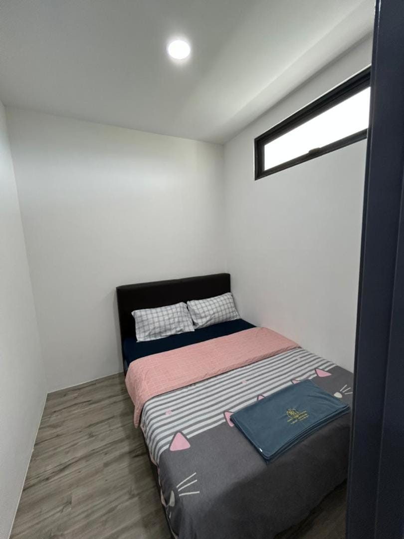 Pakboy Podium 3 bed room Apartment in Kuching