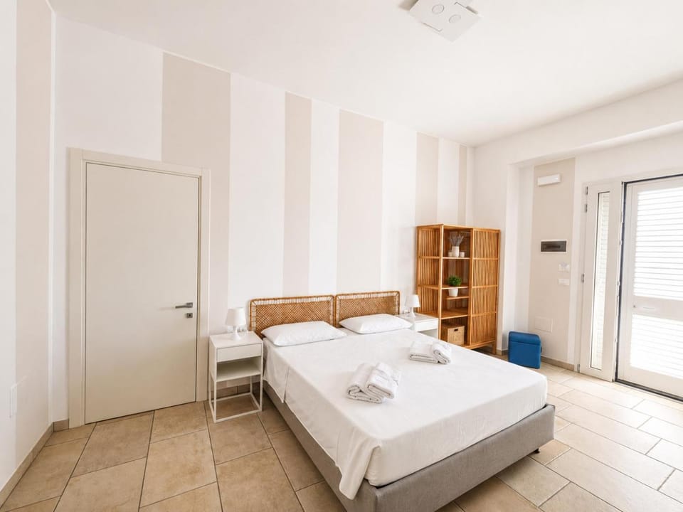 Le Luminarie Lido Marini a 100m dalla spiaggia Bed and Breakfast in Apulia