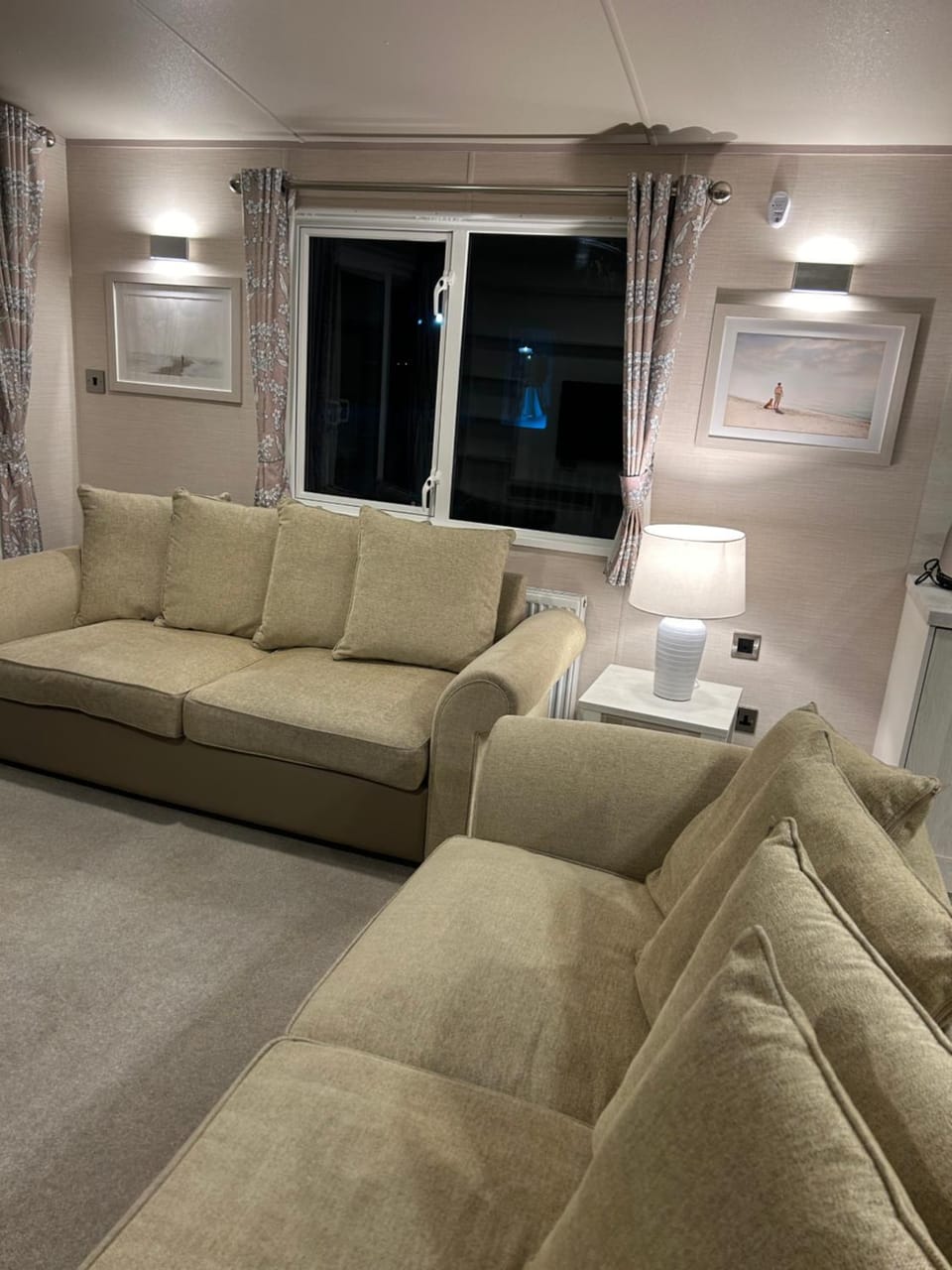 Stunning mini lodge with sea view Apartment in Primrose Valley