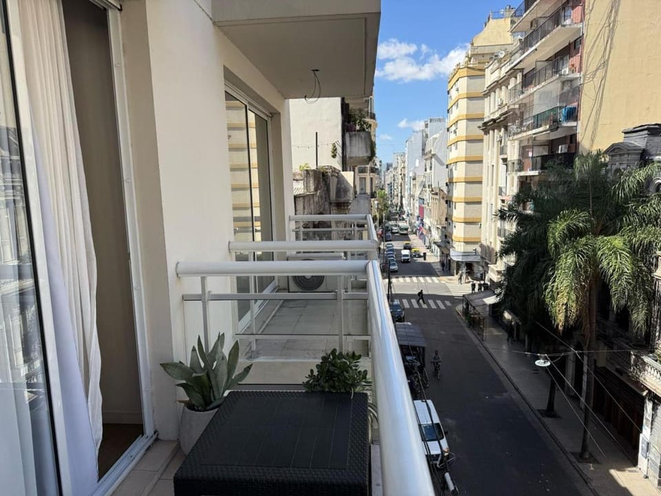 Balcony/Terrace, Street view