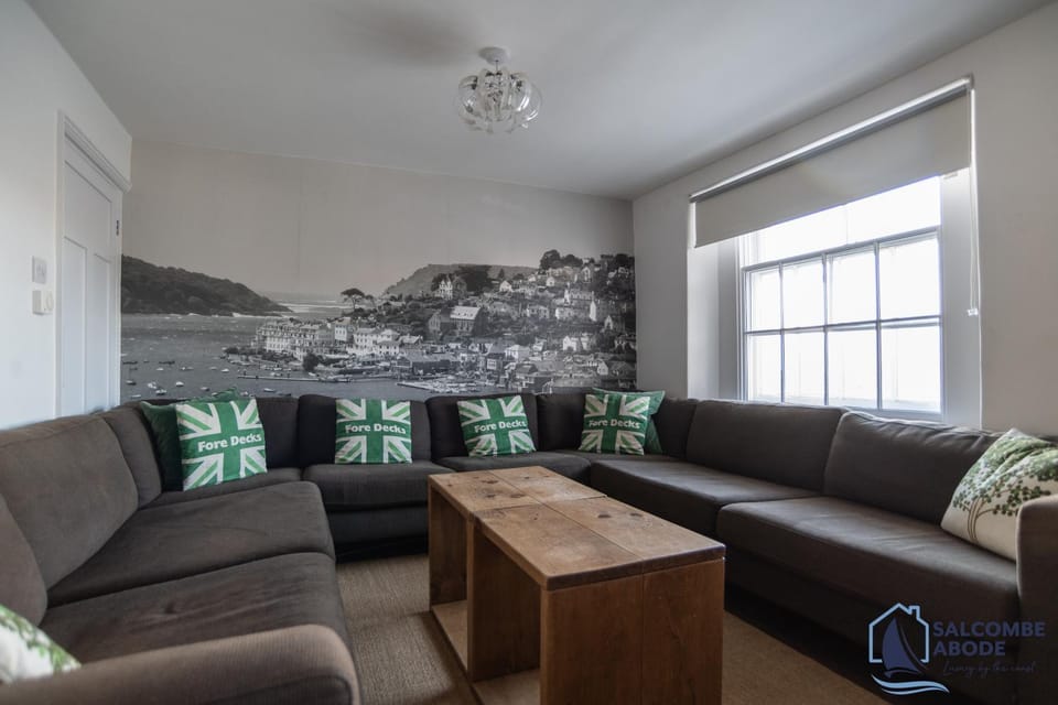 Heart of Salcombe - Estuary Views - Spa Facilities House in Salcombe