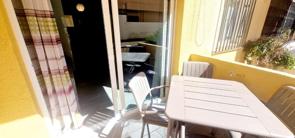 Torre del Sol 1 Bedroom wifi free Apartment in Playa de las Americas
