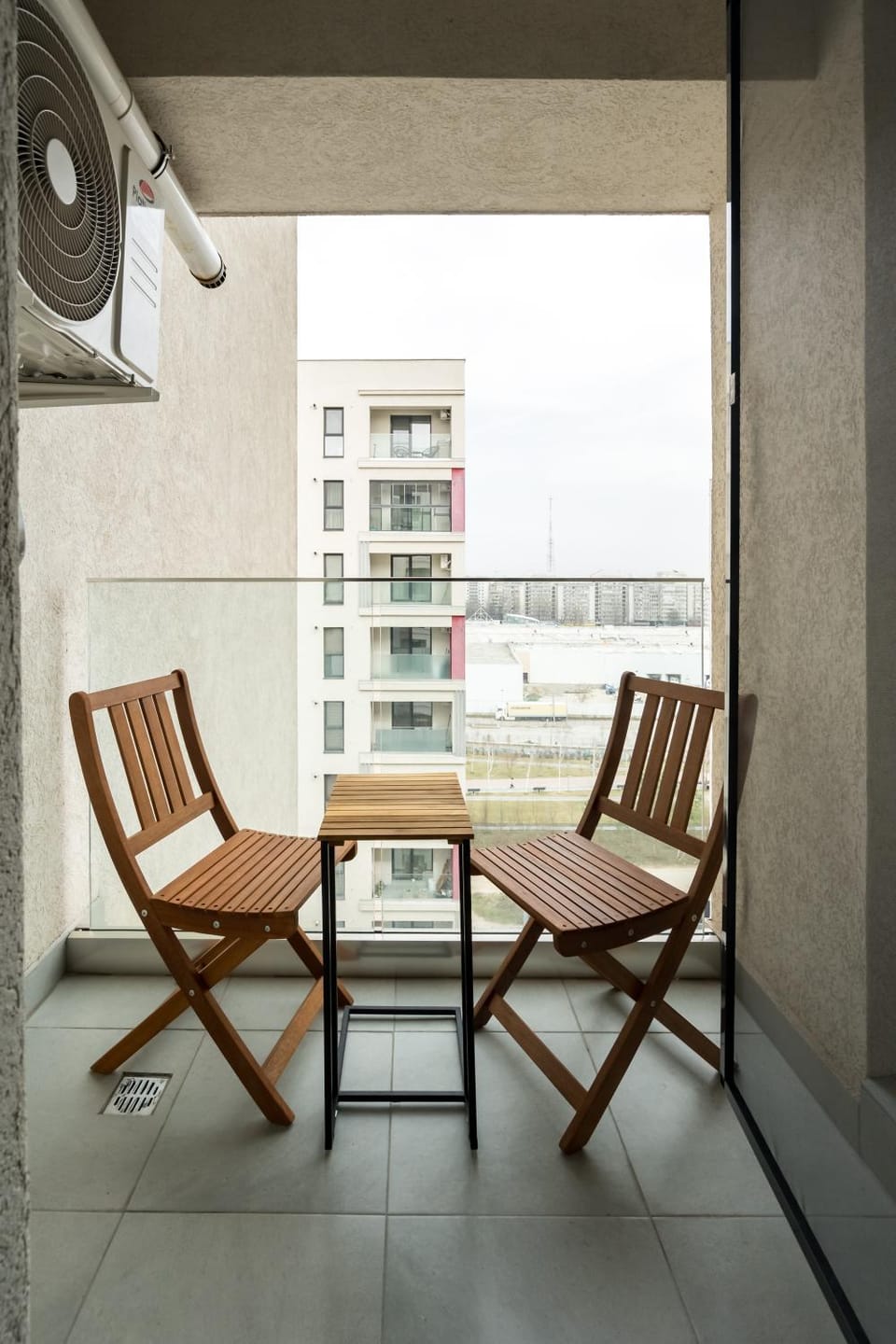 Patio, Day, Balcony/Terrace