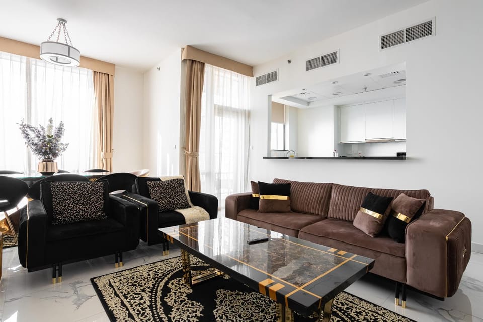 Living room, Seating area, kitchen