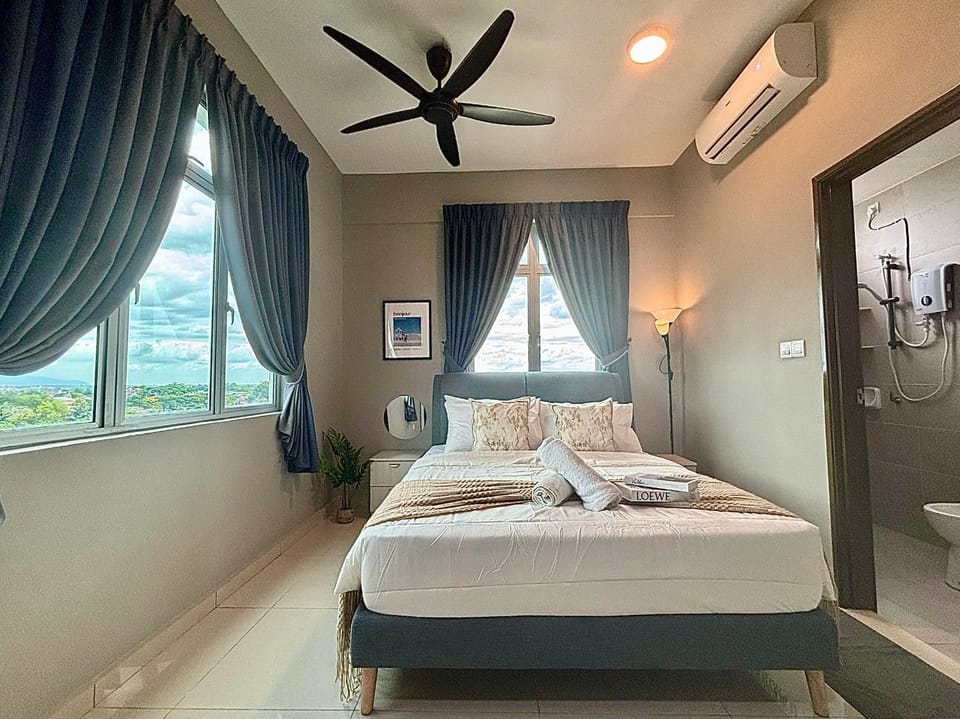 Bathroom, Bedroom