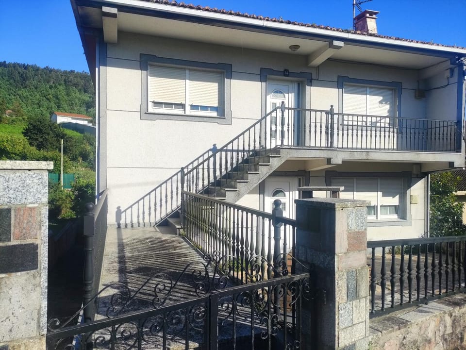 Property building, Balcony/Terrace