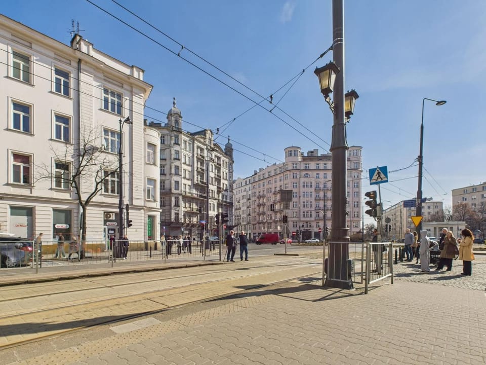 Neighbourhood, City view, Street view