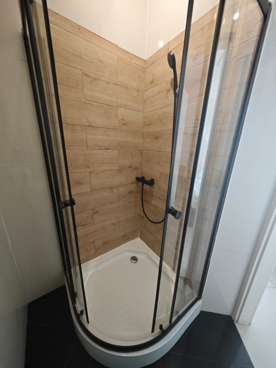Wilcza Rooms and Apartments by best prices city center Warsaw Apartment in Warsaw