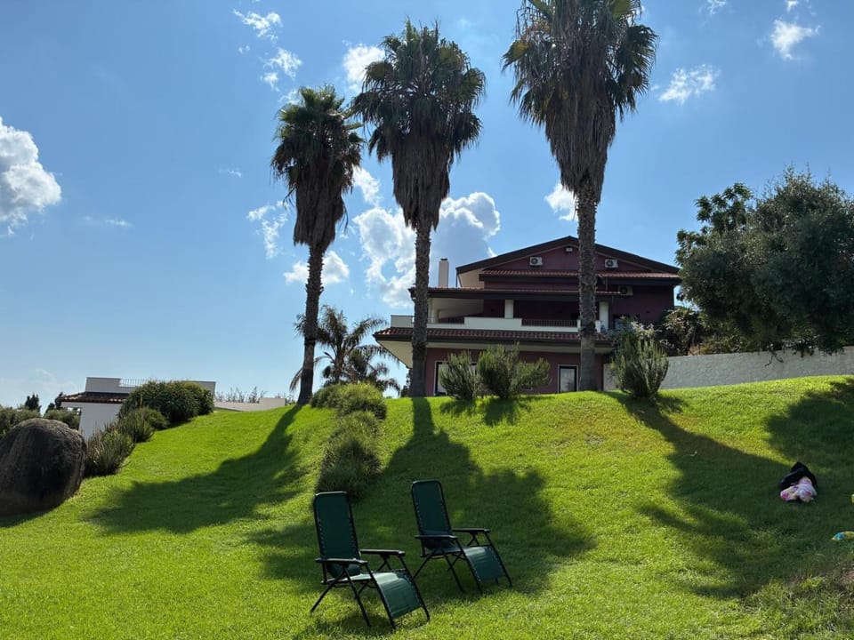 Villa Cocomerara Tas24 Vacation rental in Calabria