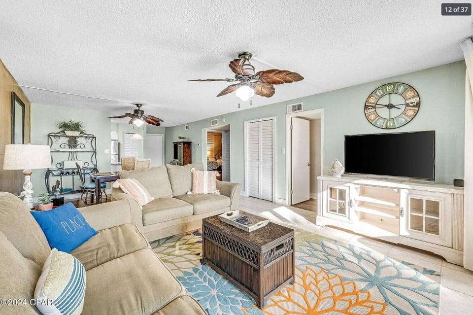 Dolphin Point 106C - Harbor Views & Boat Slip House in Destin
