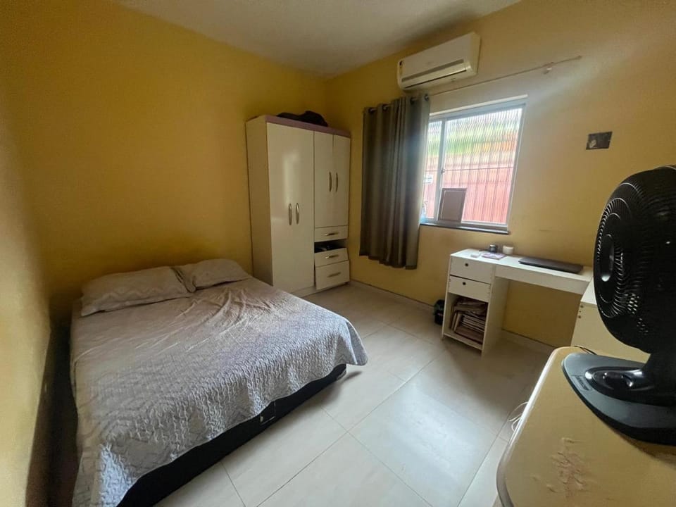 Bed, Photo of the whole room, Bedroom, wardrobe, air conditioner