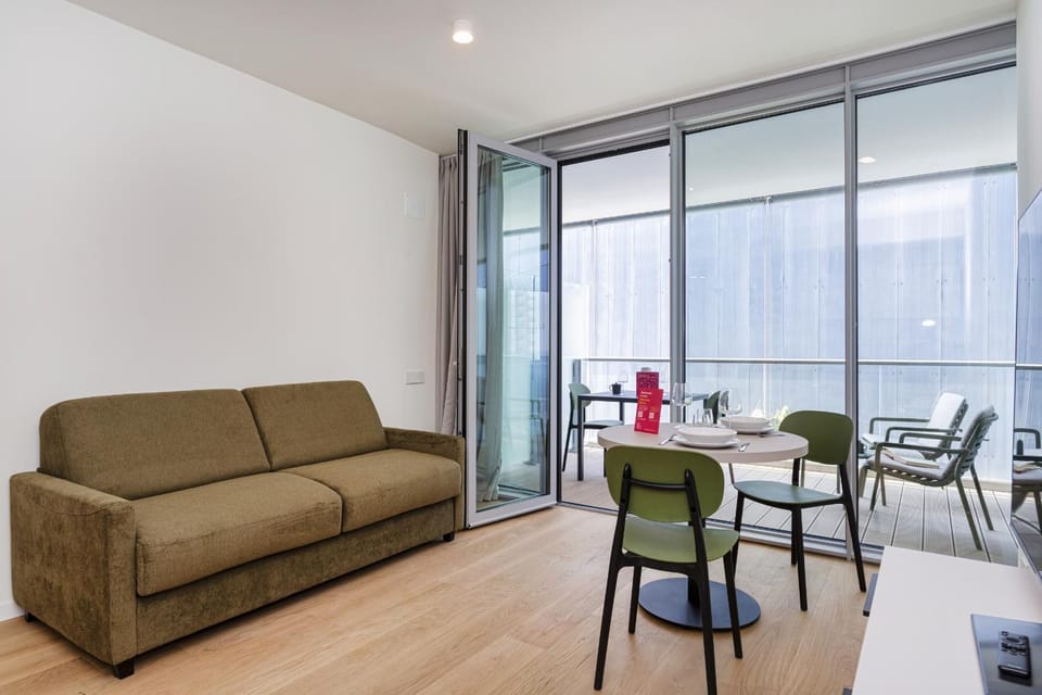 Communal lounge/ TV room, Living room