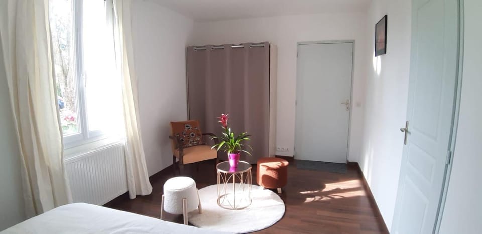 Chambres familiales dans une Jolie Maison Girondine Vacation rental in Occitanie