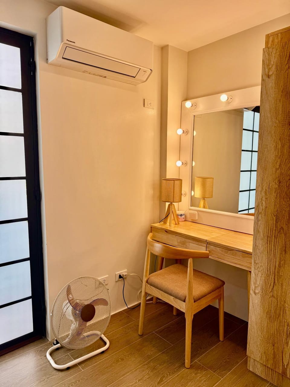 3 Storey House with Attic Mountain View up to 20 Guests House in Antipolo