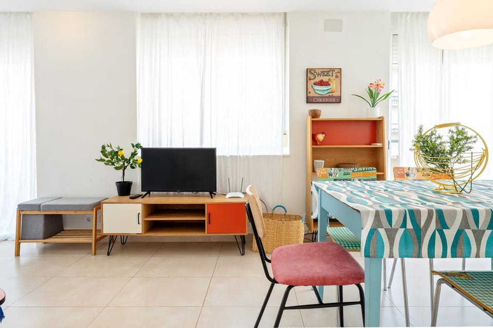 Property building, Living room