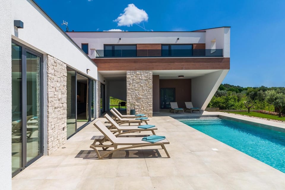 Villa with Stunning Views Villa in Vodnjan