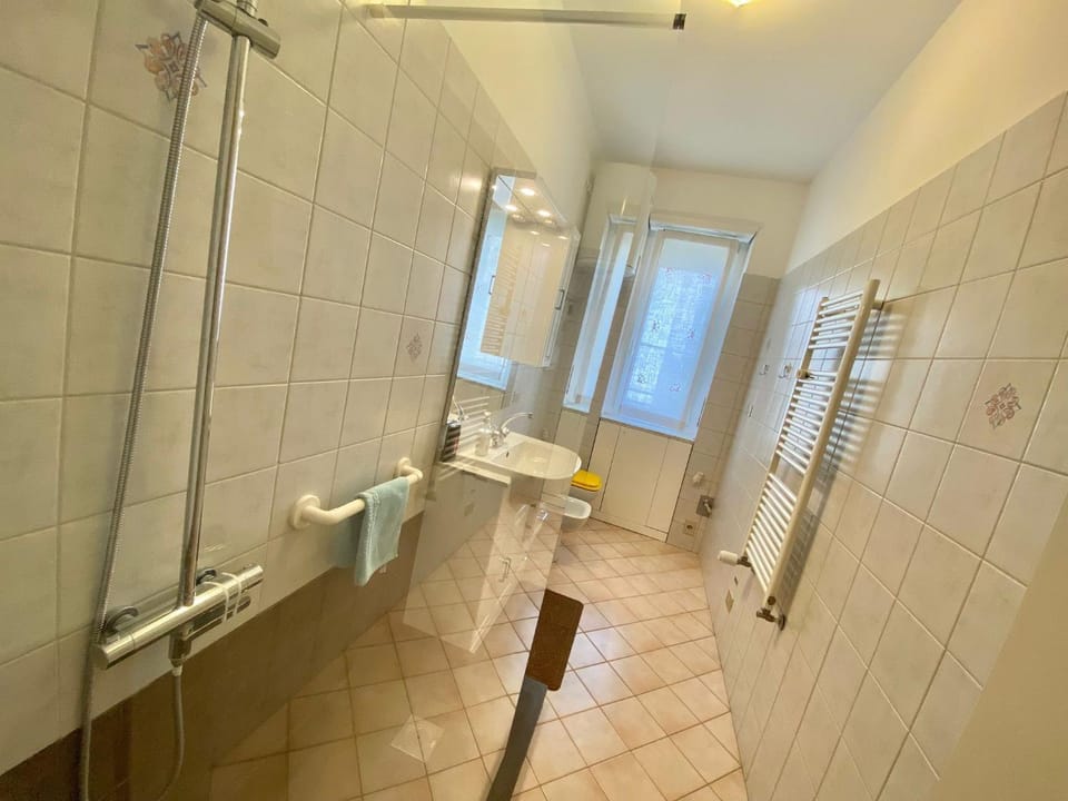Beada Home, a pochi passi dal Centro Storico Milano e da Navigli, con fermata Metropolitana vicino casa Apartment in Milan