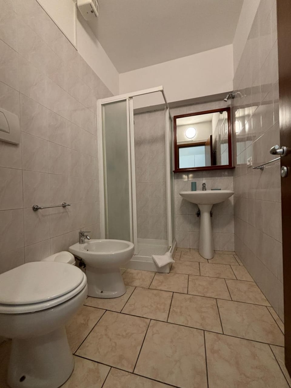 Shower, Toilet, Bathroom, bidet
