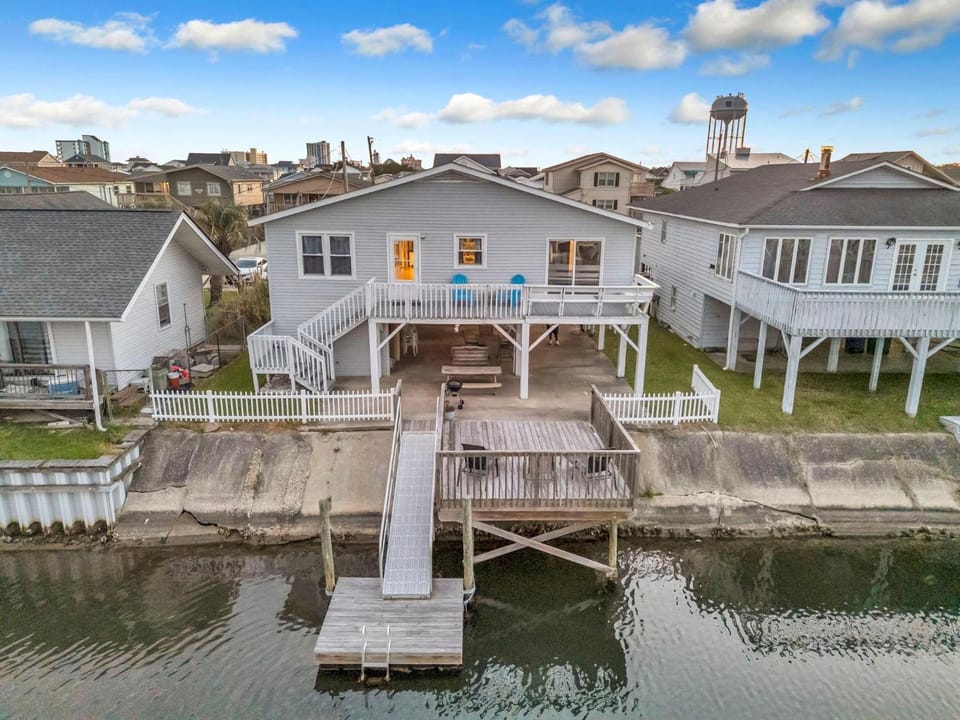 Beach Dreams - 3rd Row - Cherry Grove Section House in North Myrtle Beach