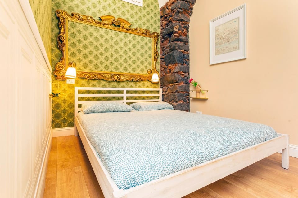 Living room, Bedroom