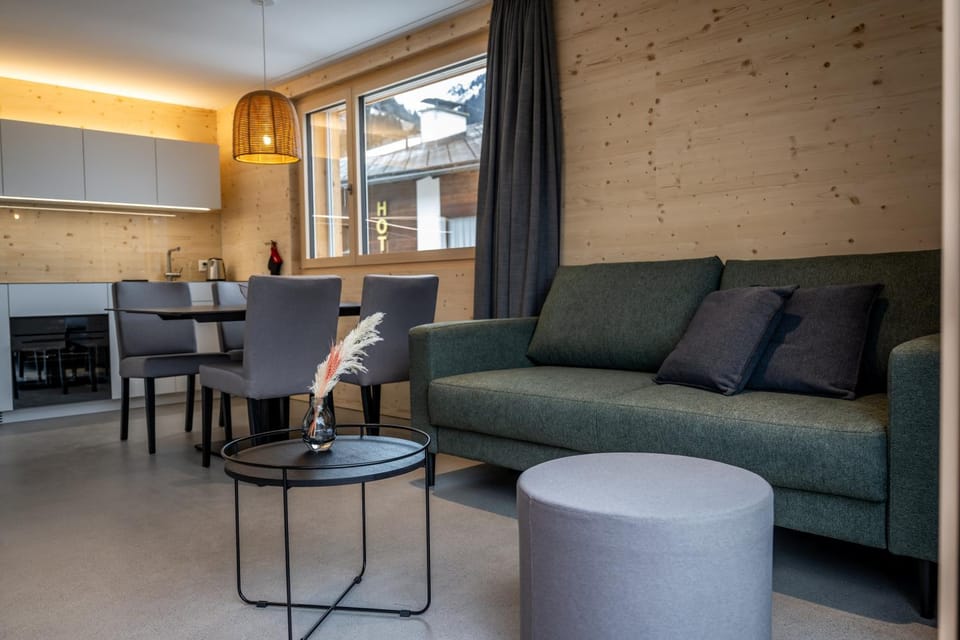 Living room, Dining area, kitchen