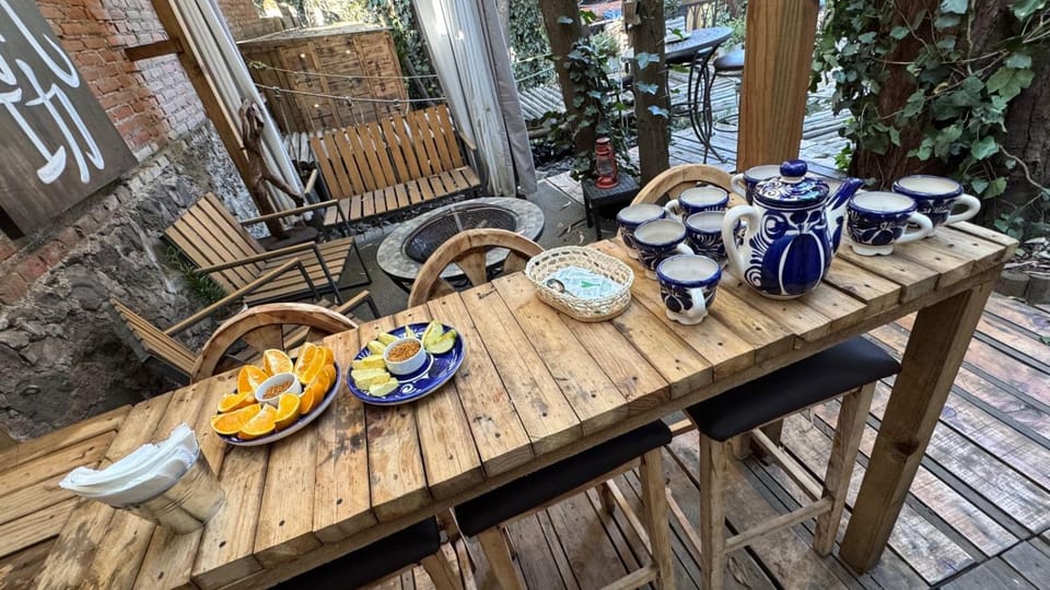 Coffee/tea facilities, Food and drinks, Dining area, Food, Breakfast, Continental breakfast, Drinks