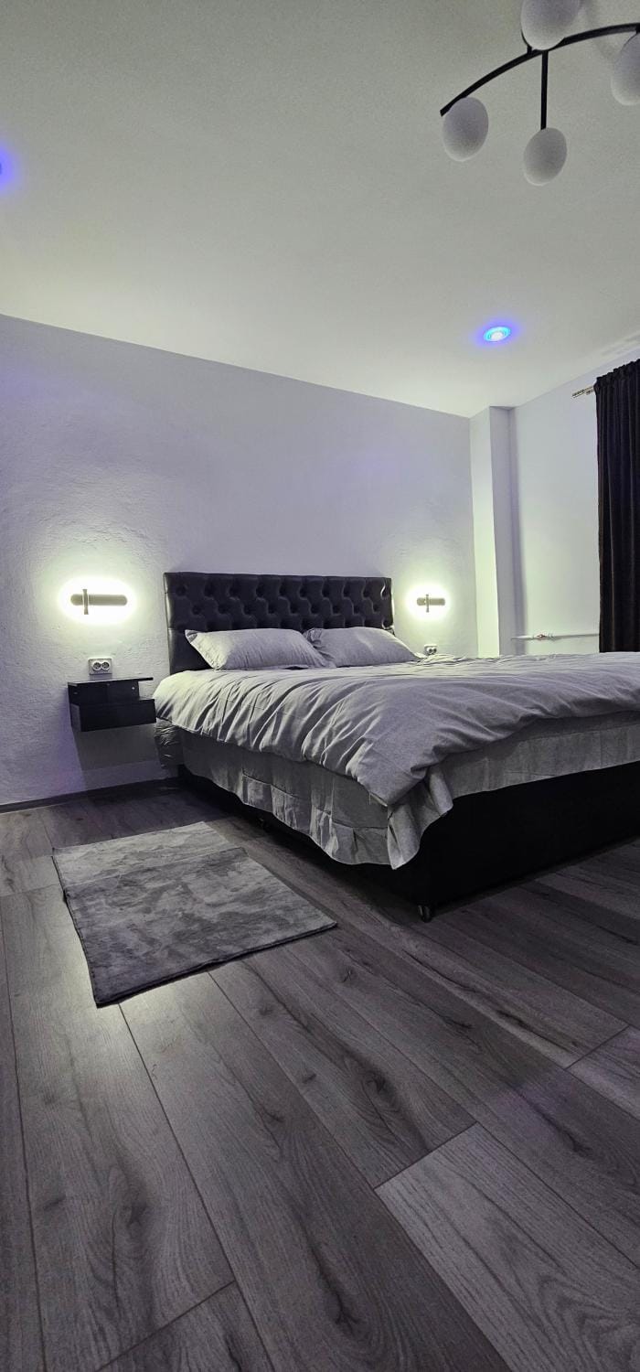 Bed, Photo of the whole room