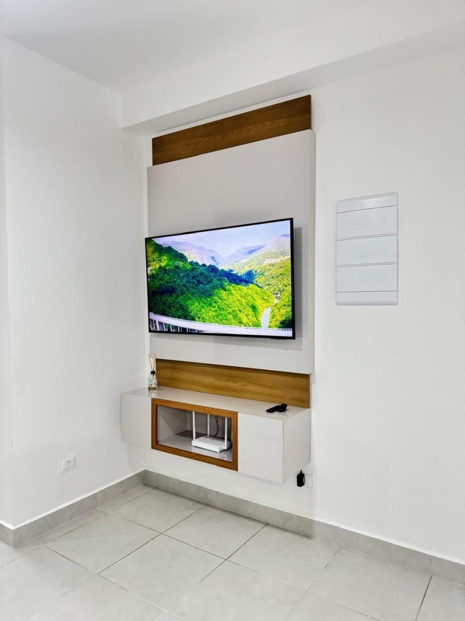 Communal lounge/ TV room, TV and multimedia, Evening entertainment